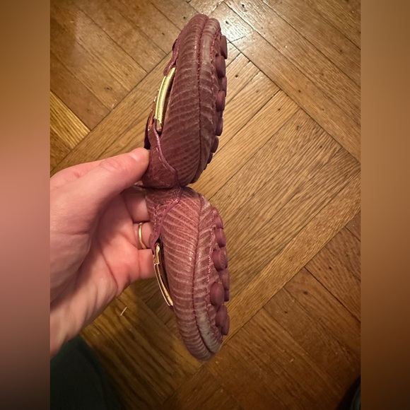 Relisted - Louis Vuitton shoes Size 9, soft Epi printed Leather Mauve Oxford Ba… - Picture 4 of 10